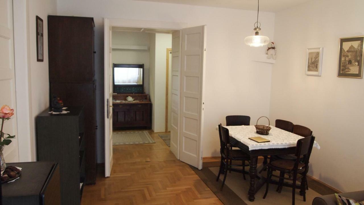 Aha Apartment ซาเกร็บ ภายนอก รูปภาพ