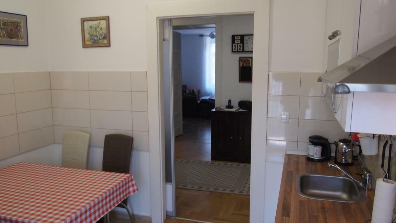 Aha Apartment ซาเกร็บ ภายนอก รูปภาพ
